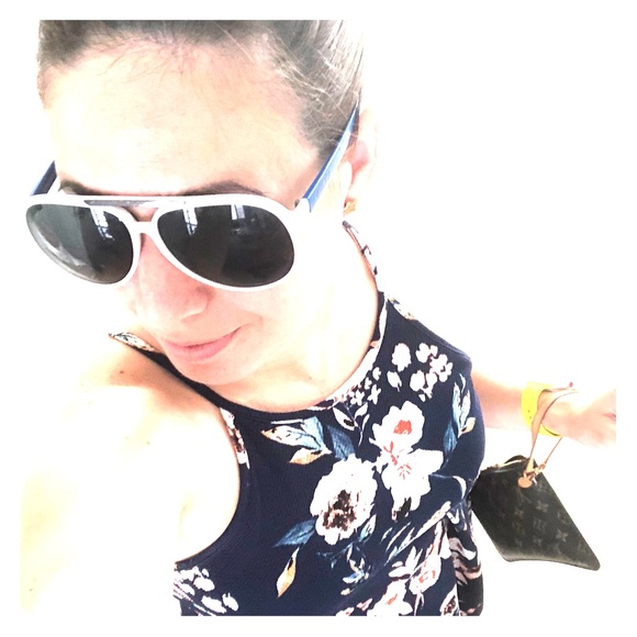 Meet your Posher, Omayra - Picture 1 of 1